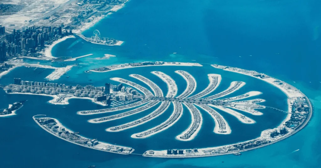 Your Guide to Palm Jumeirah Beach
